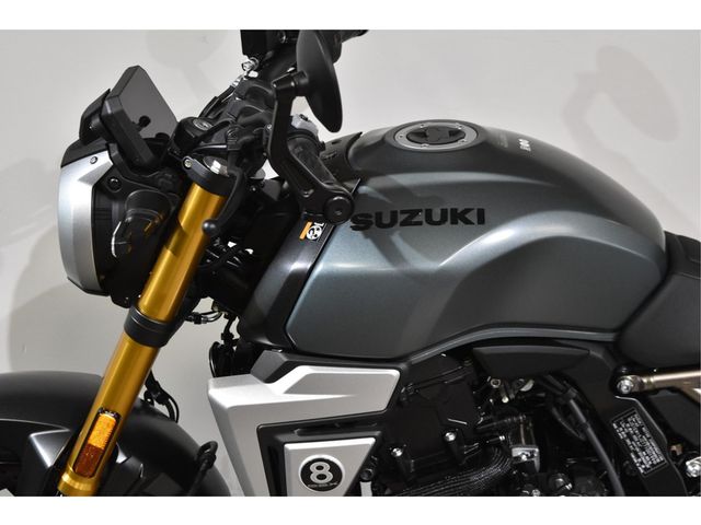suzuki - gsx-8t