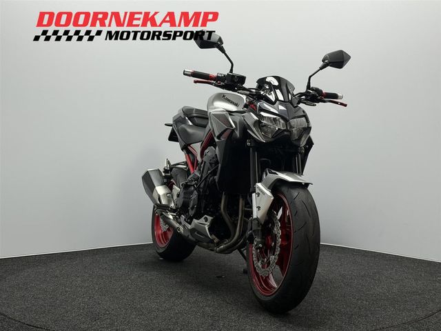 kawasaki - z900