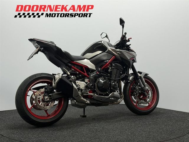 kawasaki - z900