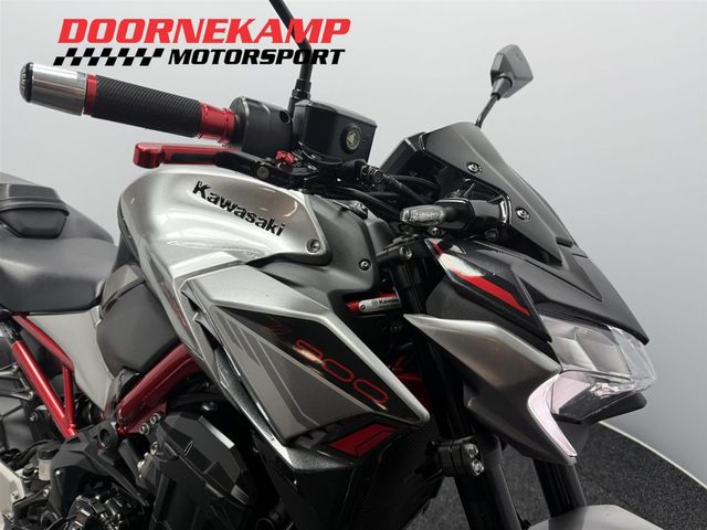 kawasaki - z900