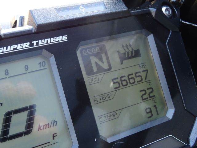 yamaha - xt-1200-ze-super-tenere