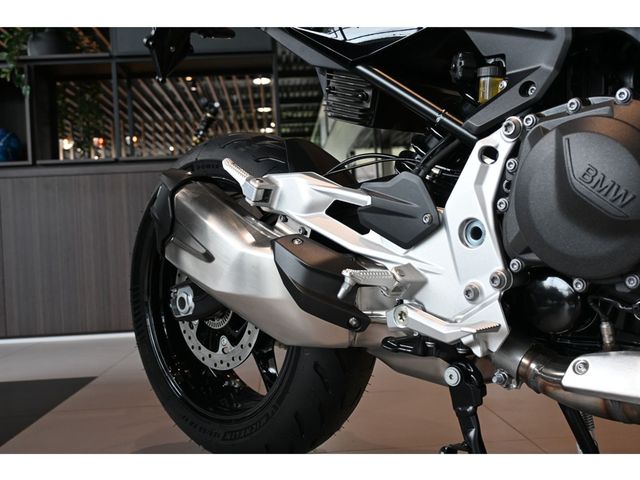 bmw - f-900-r
