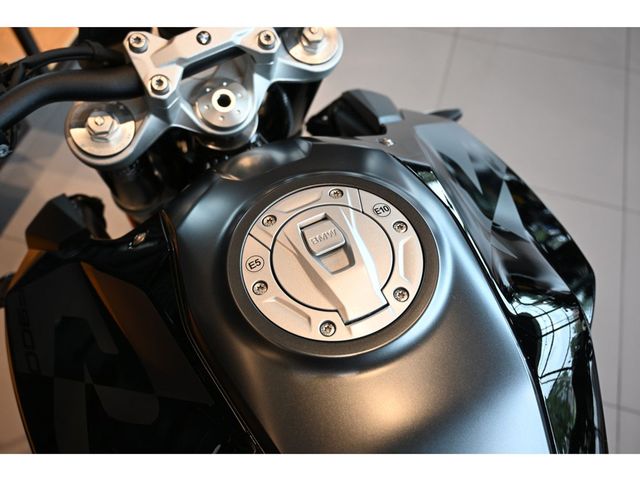 bmw - f-900-r