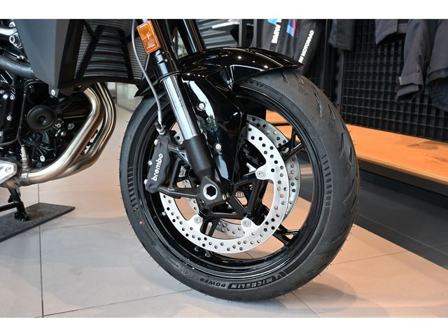 bmw - f-900-r