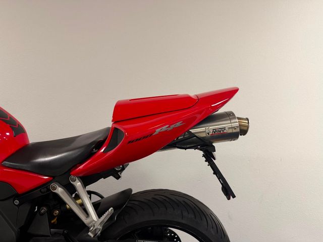 honda - cbr-1000-rr-fireblade