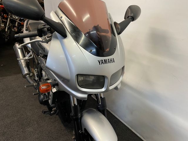 yamaha - fzs-600-fazer