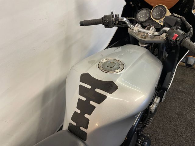 yamaha - fzs-600-fazer