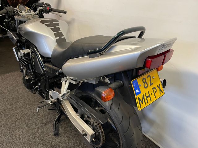 yamaha - fzs-600-fazer