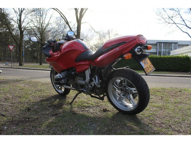 bmw - r-1100-s-boxer-cup-replica