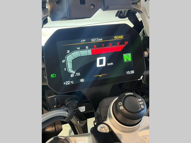 bmw - r-1250-gs-adventure