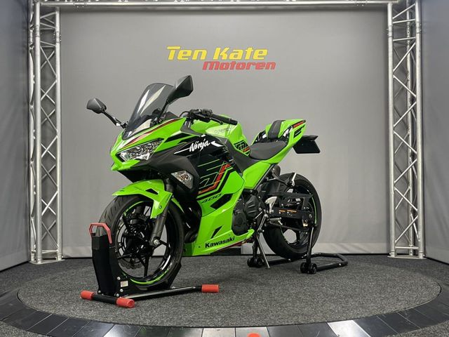 kawasaki - ninja-400