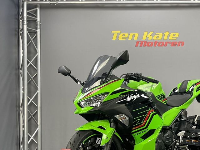 kawasaki - ninja-400