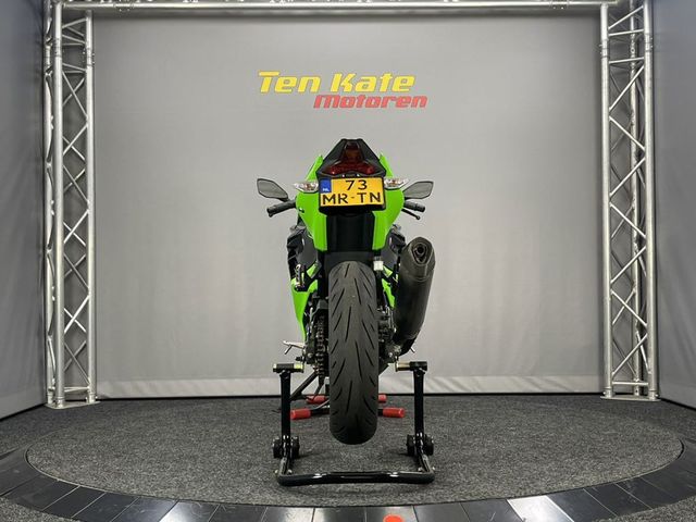 kawasaki - ninja-400