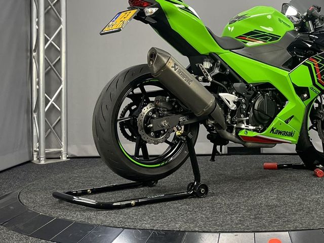 kawasaki - ninja-400
