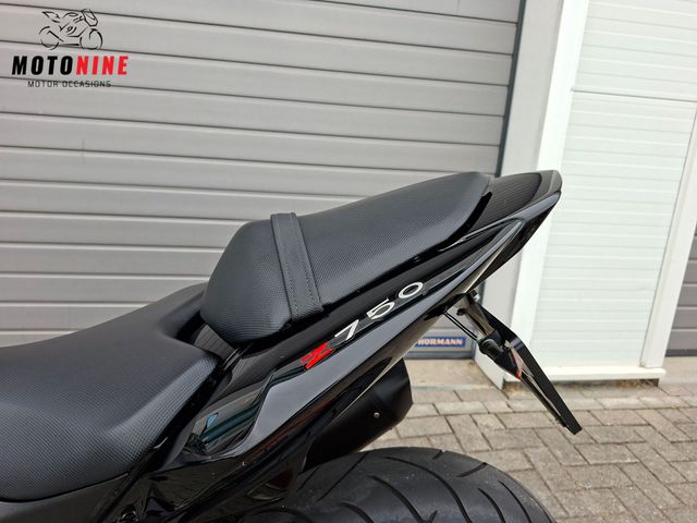 kawasaki - z-750