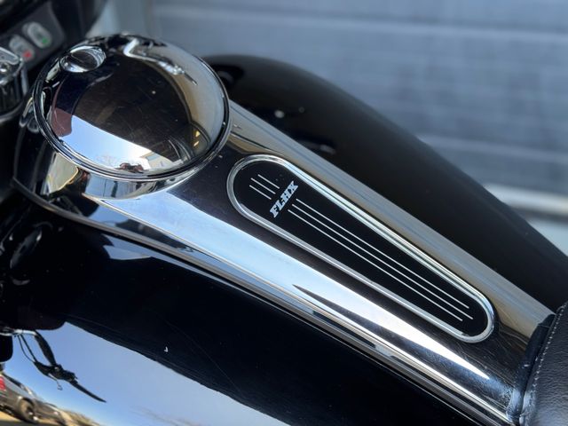 harley-davidson - street-glide-flhxi