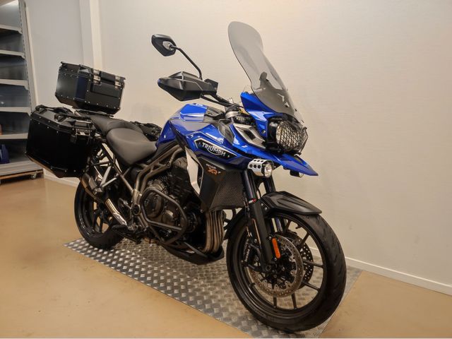 triumph - tiger-1200-xrt