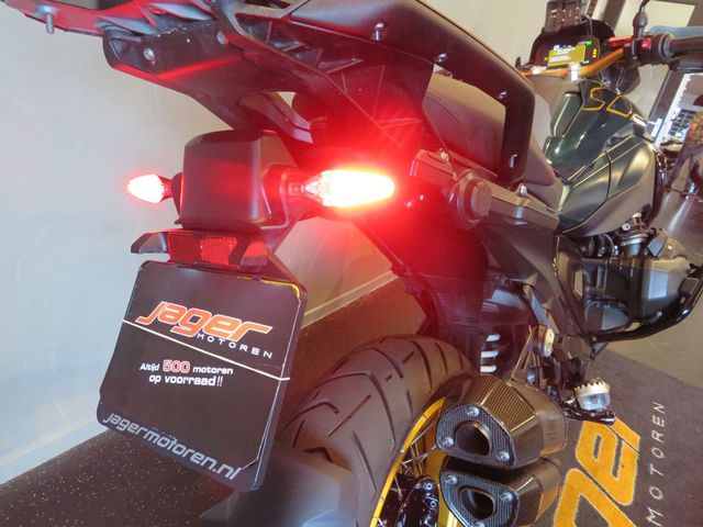 bmw - r-1300-gs