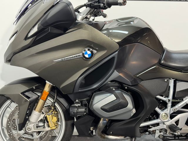 bmw - r-1250-rt