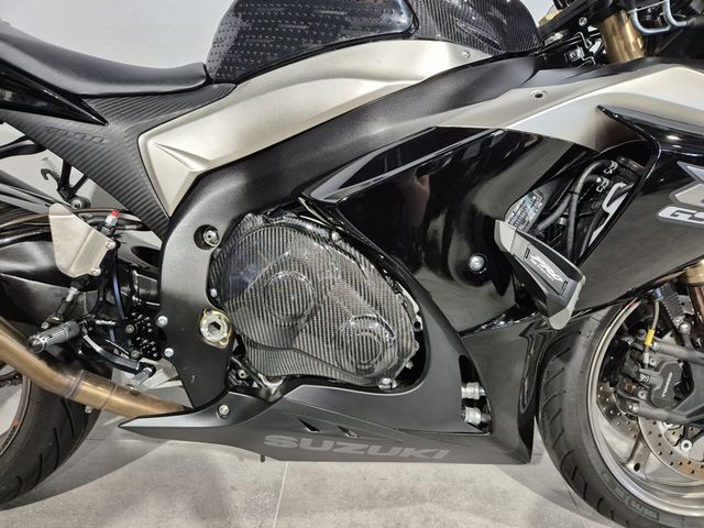 suzuki - gsx-r-1000