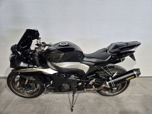 suzuki - gsx-r-1000