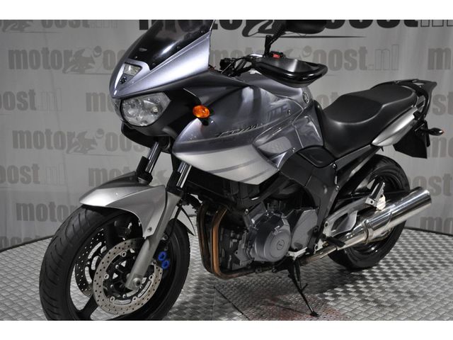 yamaha - tdm-900