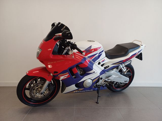 honda - cbr-600-f