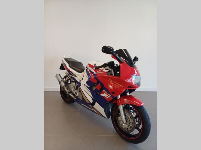 honda - cbr-600-f