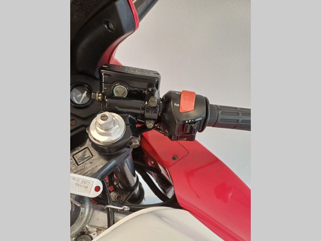 honda - cbr-600-f