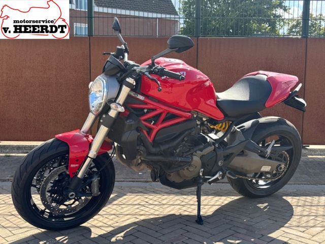 ducati - monster-821