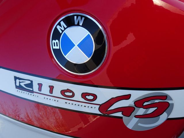 bmw - r-1100-gs