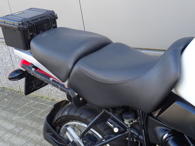 bmw - r-1100-gs