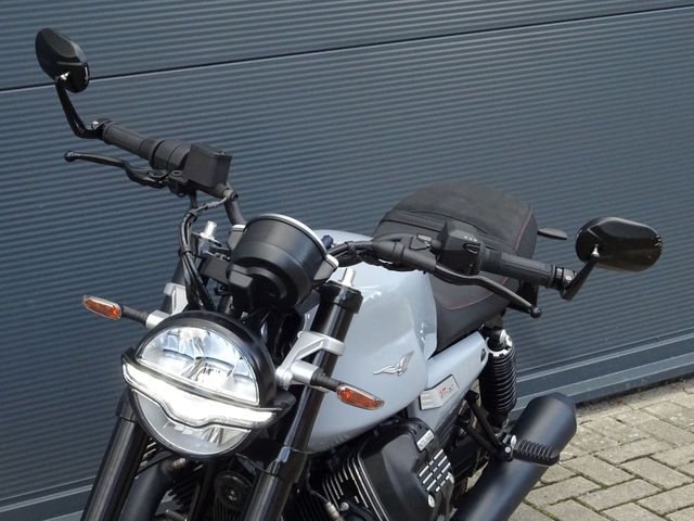moto-guzzi - v-7-sport