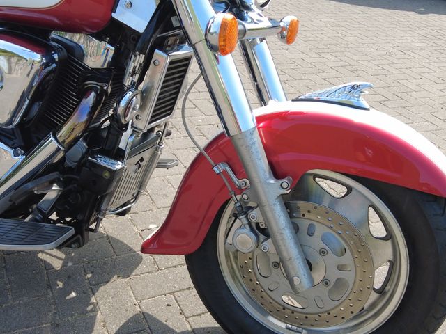 suzuki - vl-1500-lc-intruder