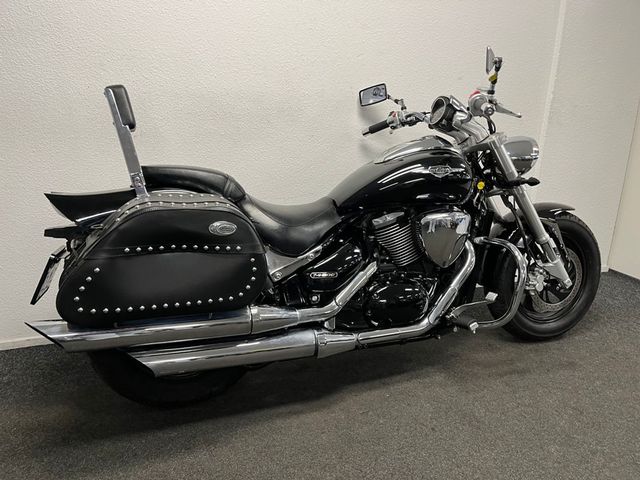 suzuki - new-intruder-m-800