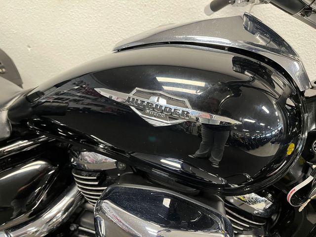 suzuki - new-intruder-m-800
