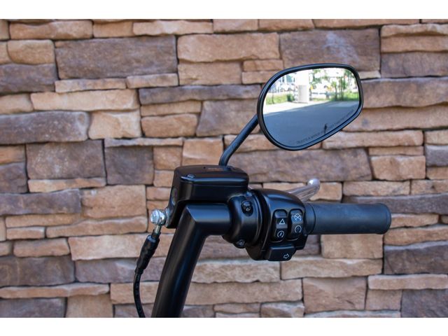 harley-davidson - softail-street-bob