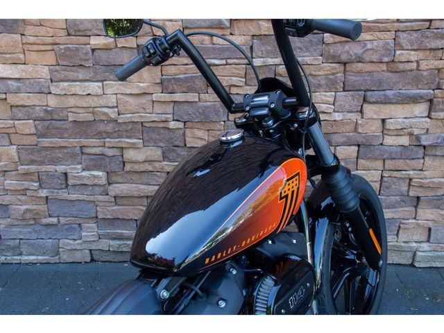 harley-davidson - softail-street-bob