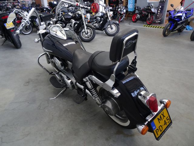 kawasaki - vn-1600-classic