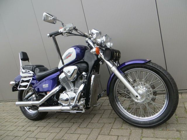 honda - vt-600-c-shadow--vlx-