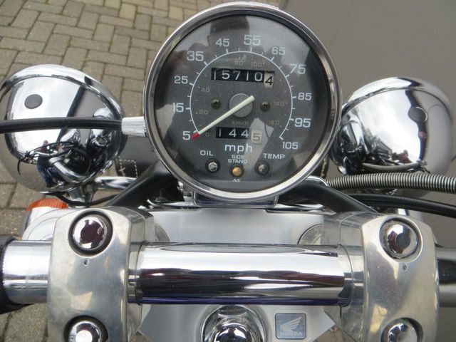 honda - vt-600-c-shadow--vlx-