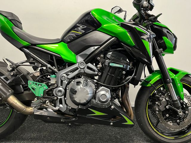 kawasaki - z900