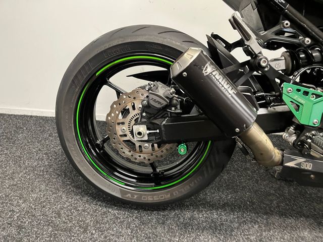 kawasaki - z900