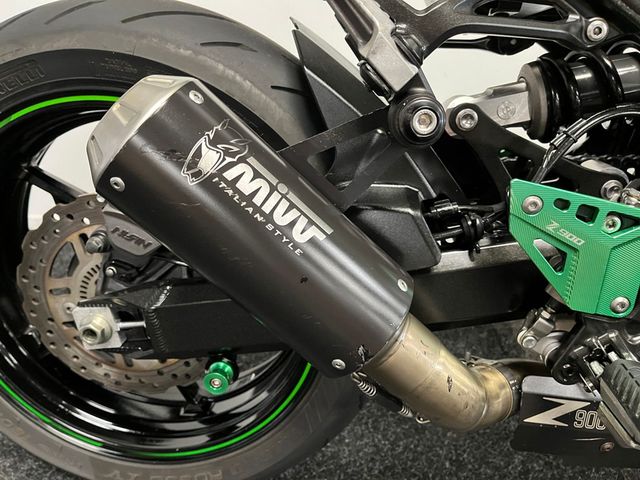 kawasaki - z900