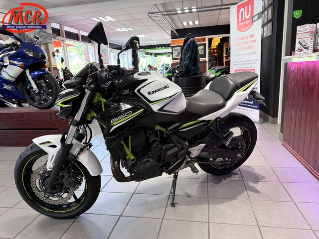 kawasaki - z650