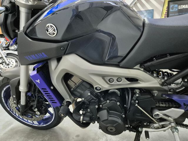 yamaha - mt-09-abs