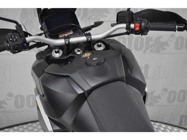 aprilia - tuareg-660