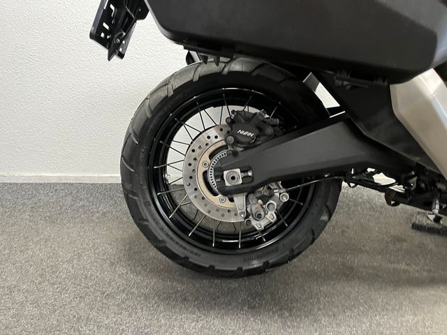 honda - x-adv