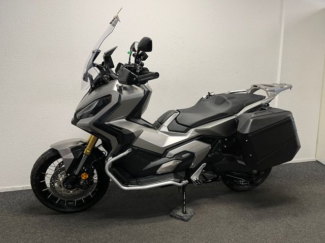 honda - x-adv