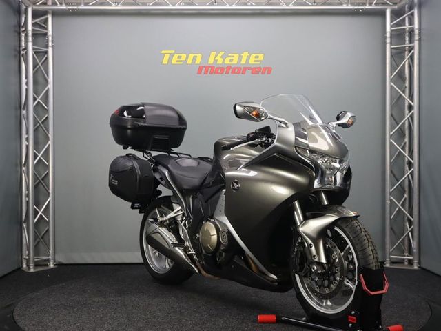honda - vfr-1200-f